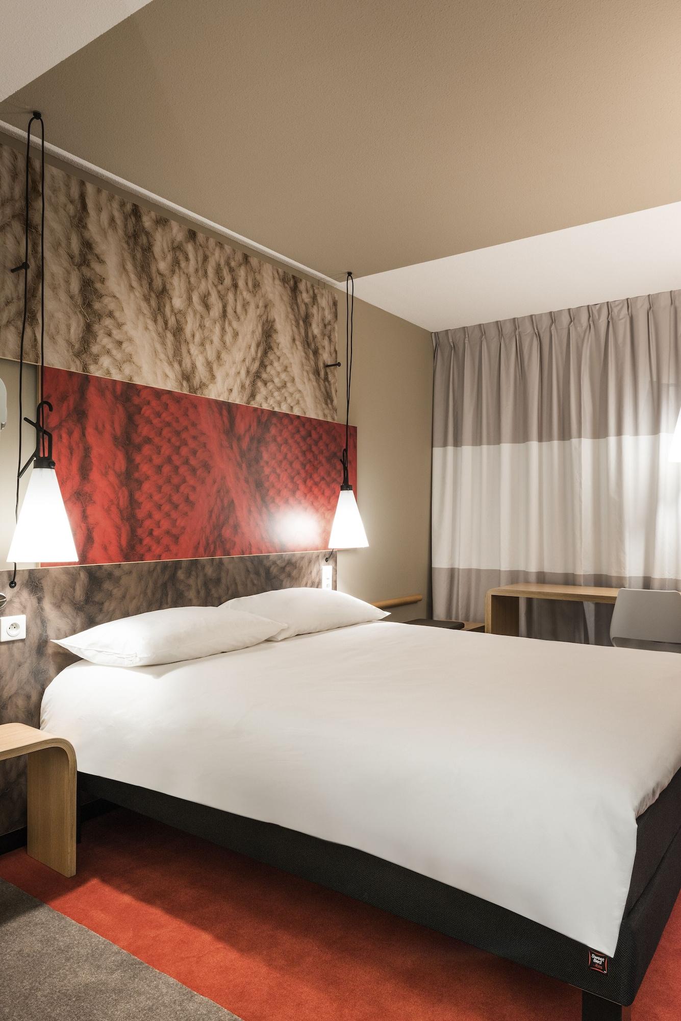 Ibis Lyon Cité Internationale 3*